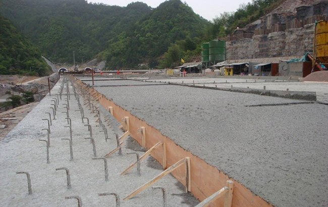 泡沫混凝土用于滑坡区